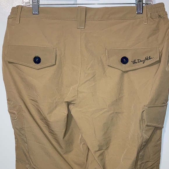 The Day Hiker Utility Convertible Nylon Hiker Pants & Shorts Size XL Zip Off - Picture 8 of 12